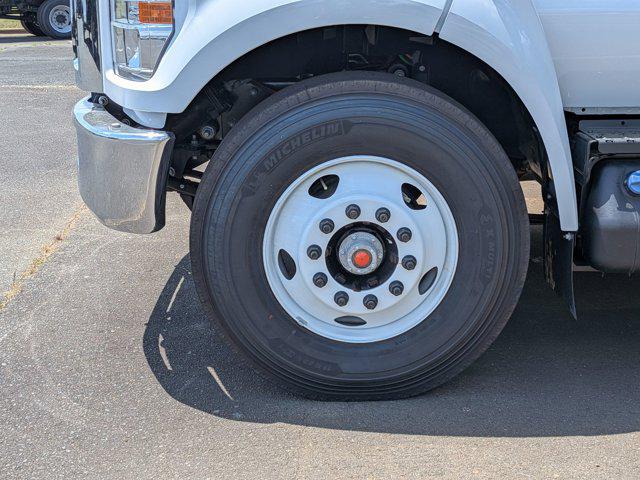 2027 Ford F-750 Base