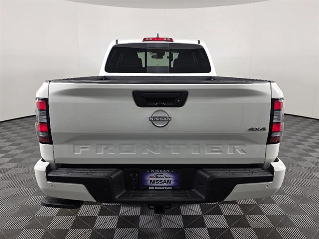 2026 Nissan Frontier Crew Cab Long Bed SV 4x4