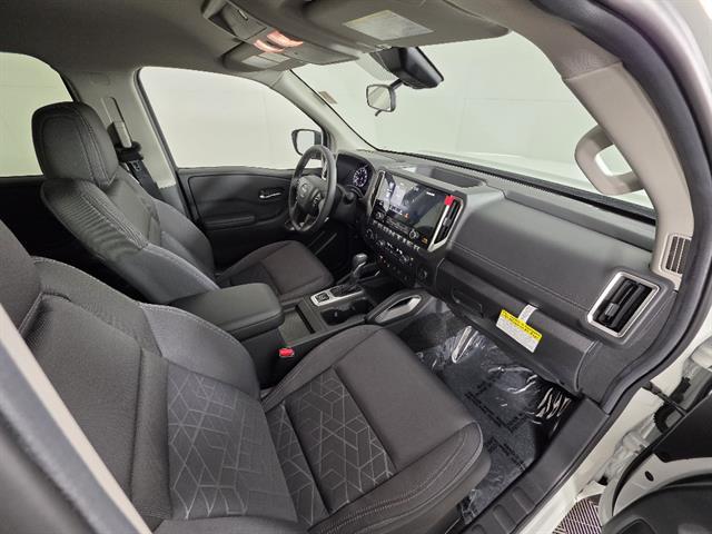2026 Nissan Frontier Crew Cab Long Bed SV 4x4