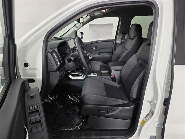 2026 Nissan Frontier Crew Cab Long Bed SV 4x4