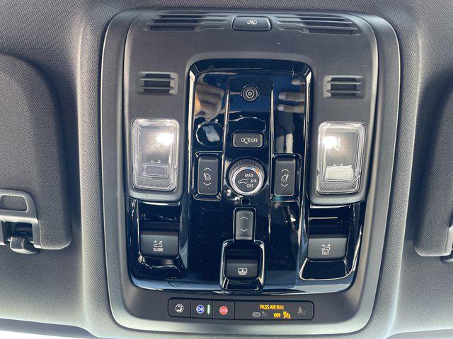 2026 GMC Yukon XL 4WD AT4