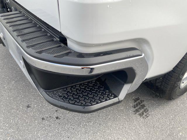 2026 Chevrolet Silverado 1500 4WD Crew Cab Short Bed LTZ