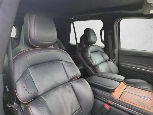 2025 Lincoln Navigator Black Label L