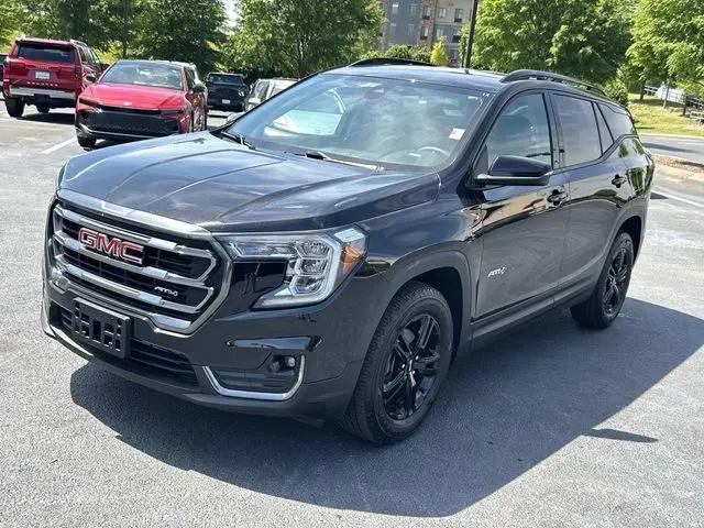 2023 GMC Terrain AWD AT4