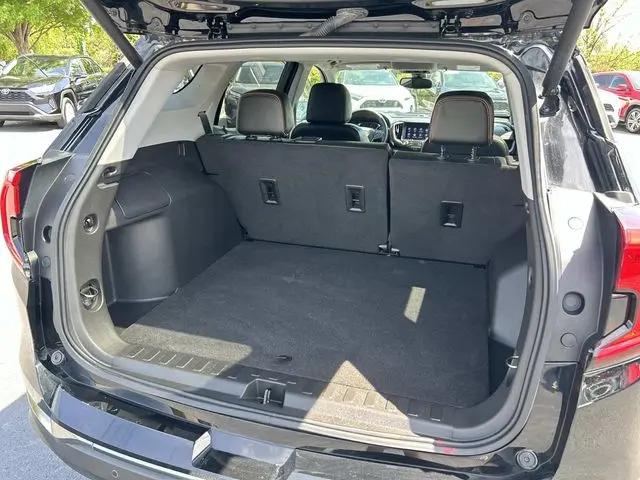 2023 GMC Terrain AWD AT4