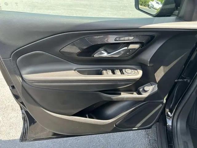 2023 GMC Terrain AWD AT4