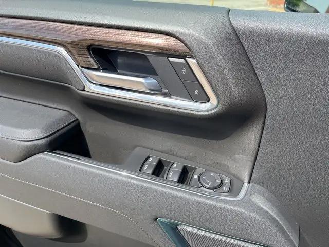 2026 Chevrolet Silverado 1500 4WD Crew Cab Short Bed LT Trail Boss
