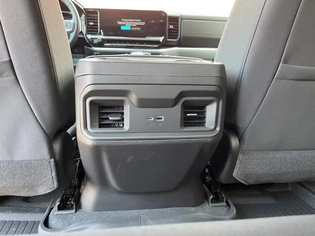 2026 Chevrolet Silverado 1500 4WD Crew Cab Short Bed LT Trail Boss