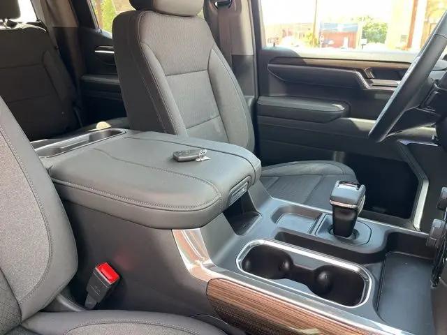 2026 Chevrolet Silverado 1500 4WD Crew Cab Short Bed LT Trail Boss