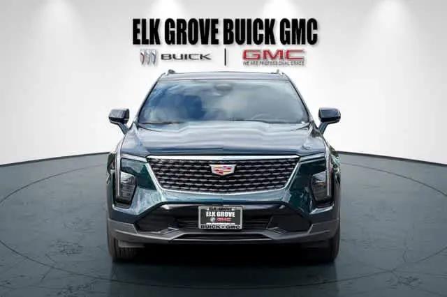 2024 Cadillac XT4 AWD Premium Luxury