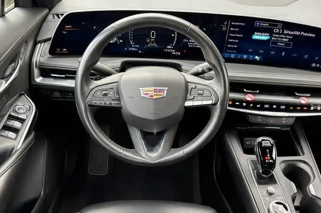 2024 Cadillac XT4 AWD Premium Luxury
