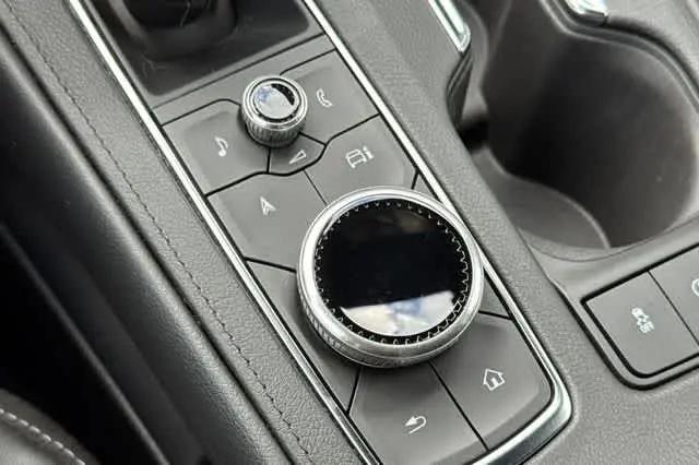 2024 Cadillac XT4 AWD Premium Luxury