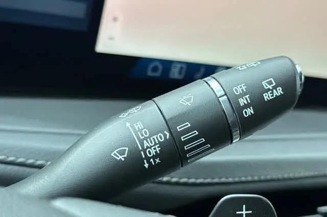 2024 Cadillac XT4 AWD Premium Luxury