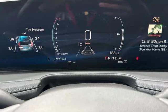 2024 Cadillac XT4 AWD Premium Luxury