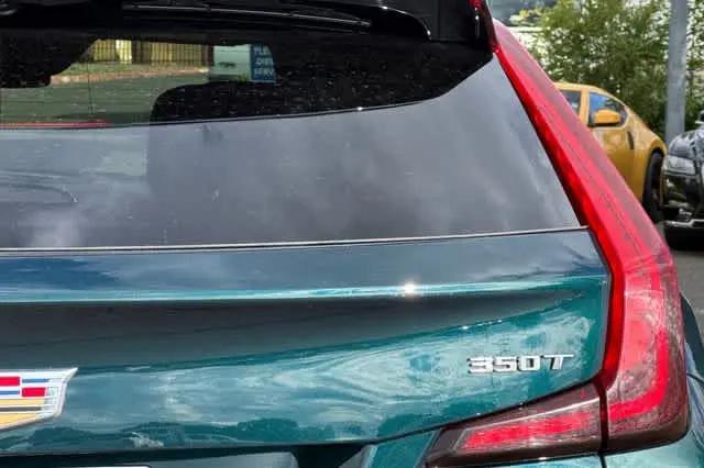 2024 Cadillac XT4 AWD Premium Luxury