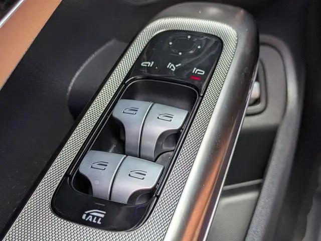 2025 Mercedes-Benz E-CLASS E 300 4MATIC
