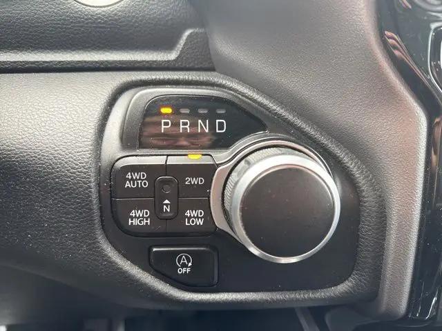 2023 Ram 1500 Big Horn Crew Cab 4x4 5'7" Box