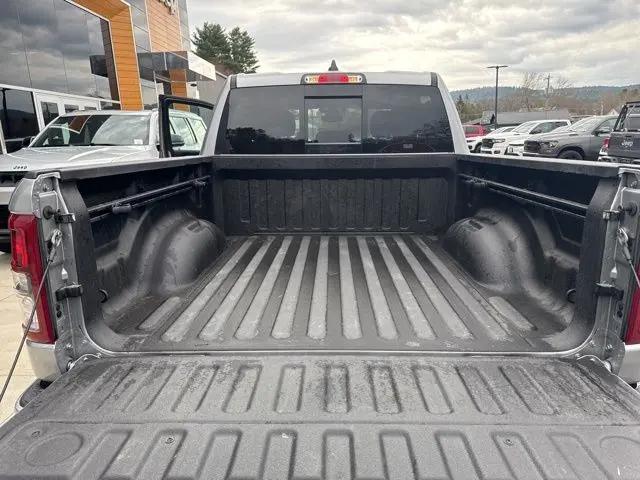2023 Ram 1500 Big Horn Crew Cab 4x4 5'7" Box