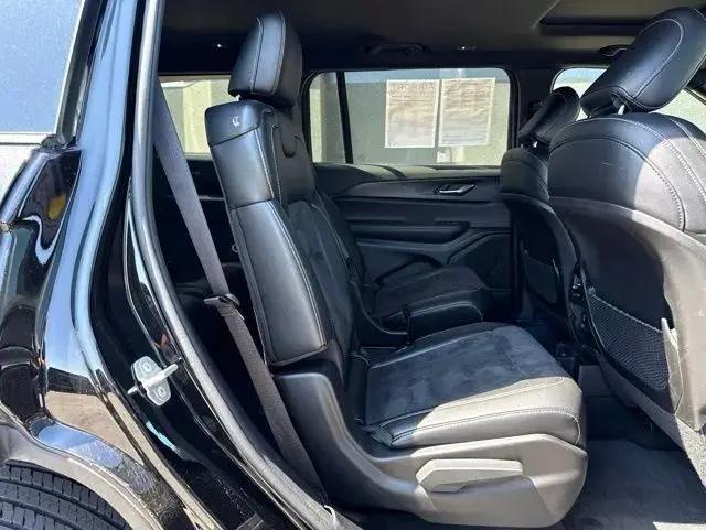 2024 Jeep Grand Cherokee L Altitude X 4x4