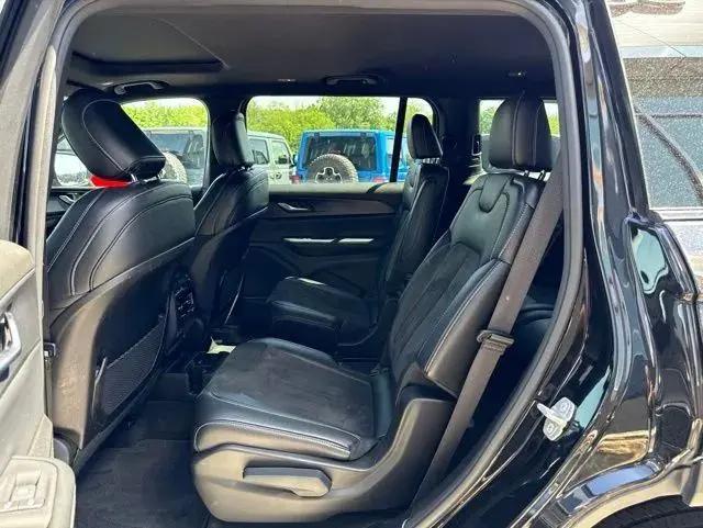 2024 Jeep Grand Cherokee L Altitude X 4x4