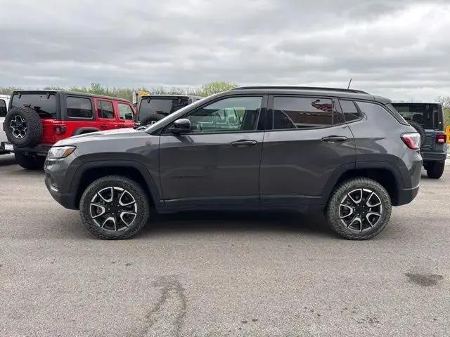 2024 Jeep Compass Trailhawk 4x4
