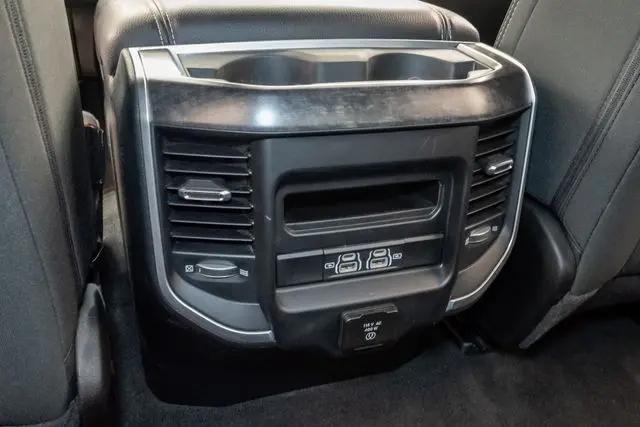 2022 Ram 1500 Big Horn Crew Cab 4x4 5'7" Box
