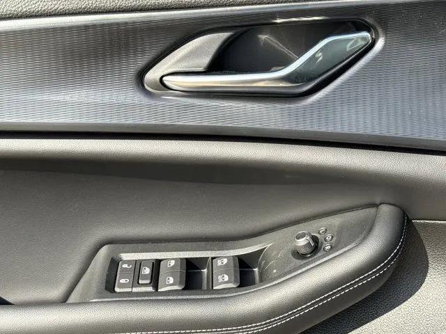 2026 Jeep Grand Cherokee L Altitude 4x4