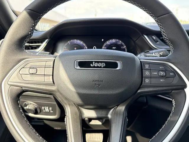 2026 Jeep Grand Cherokee L Altitude 4x4