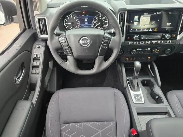 2026 Nissan Frontier Crew Cab SV 4x4