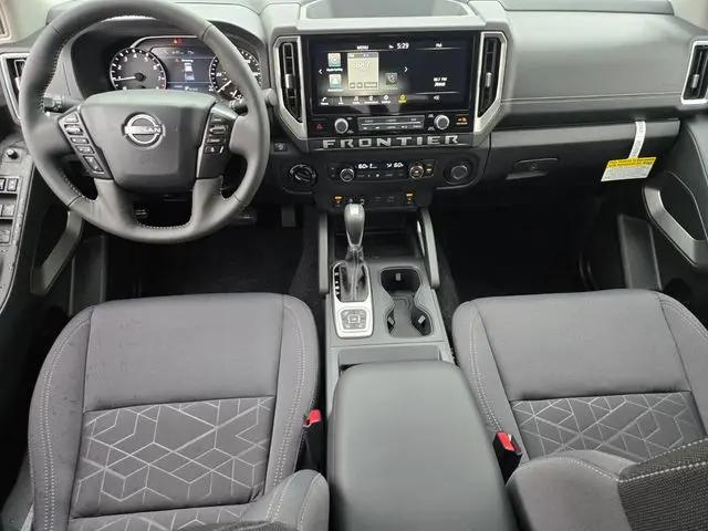 2026 Nissan Frontier Crew Cab SV 4x4