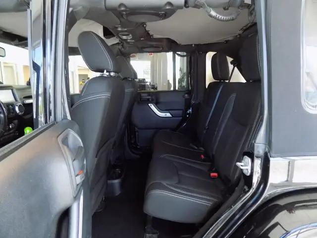 2014 Jeep Wrangler Unlimited Sahara