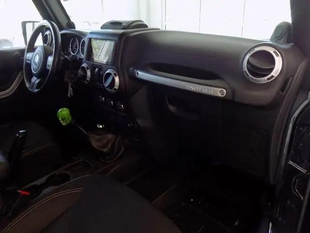 2014 Jeep Wrangler Unlimited Sahara