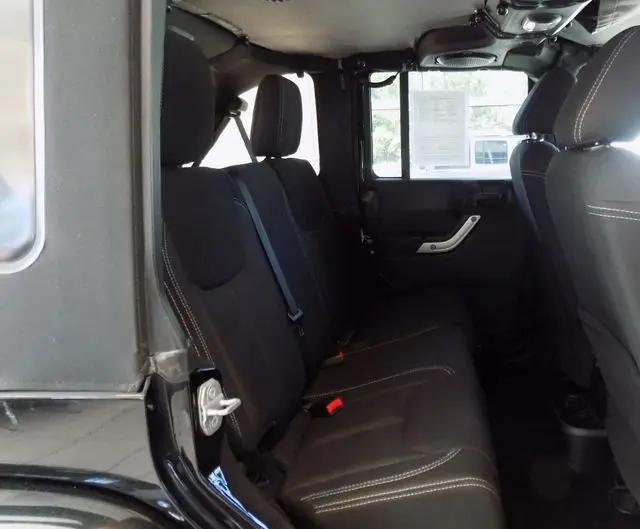 2014 Jeep Wrangler Unlimited Sahara