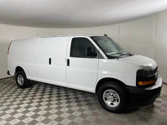 2026 Chevrolet Express Cargo Van 2500 Regular Wheelbase, WT, RWD