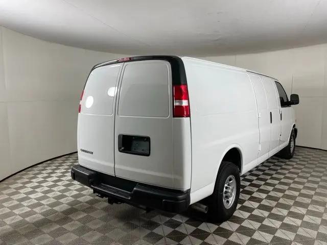 2026 Chevrolet Express Cargo Van 2500 Regular Wheelbase, WT, RWD