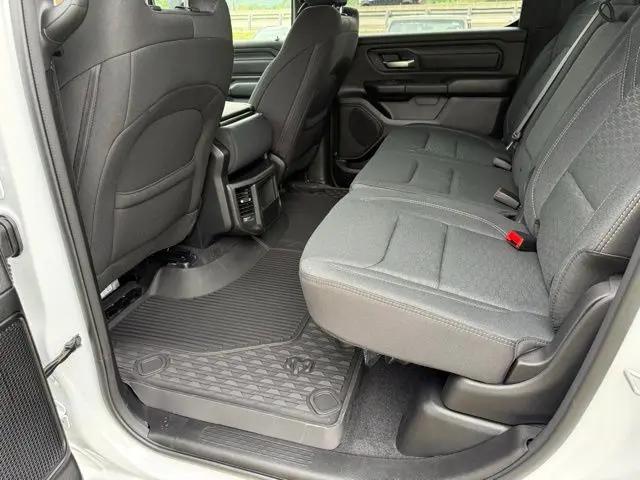 2026 Ram 1500 Warlock Crew Cab 4x4 5'7" Box