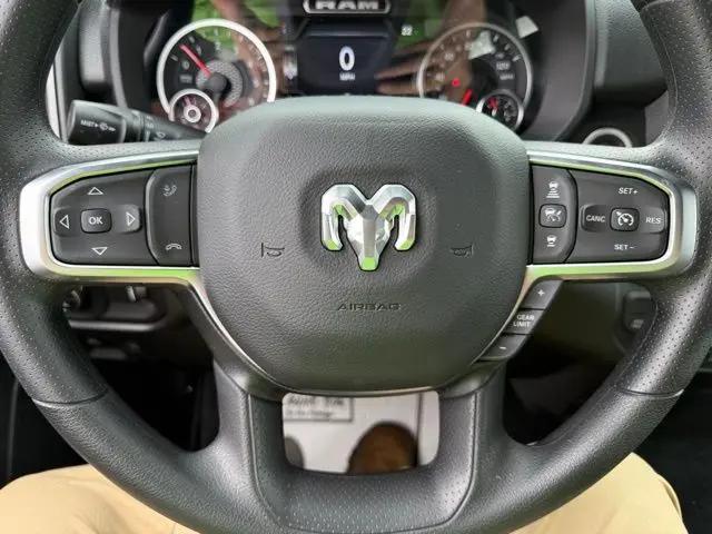 2026 Ram 1500 Warlock Crew Cab 4x4 5'7" Box