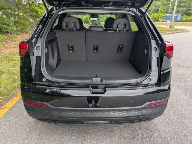 2027 Chevrolet Bolt RS FWD
