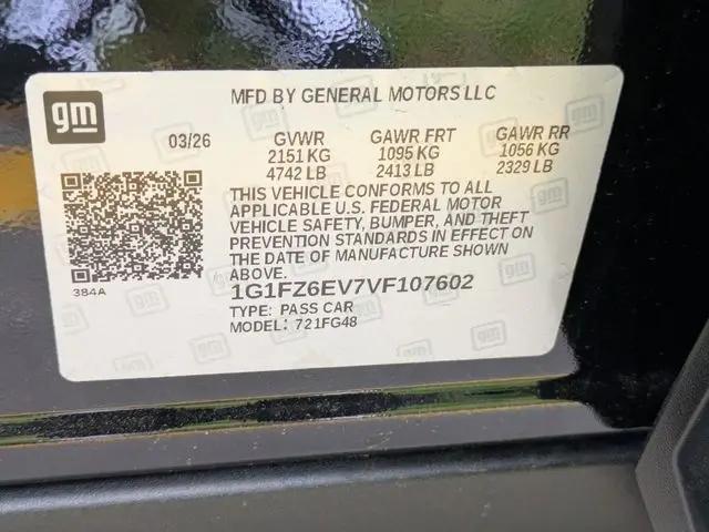 2027 Chevrolet Bolt RS FWD