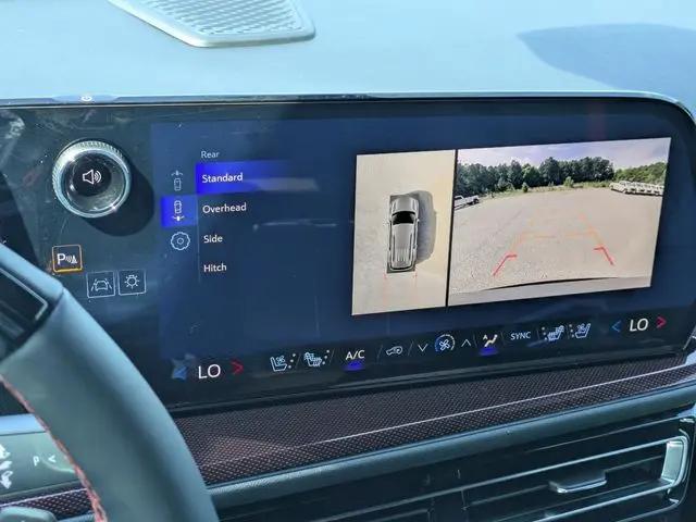 2026 Chevrolet Traverse FWD RS