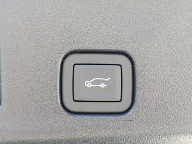 2026 Chevrolet Traverse FWD RS