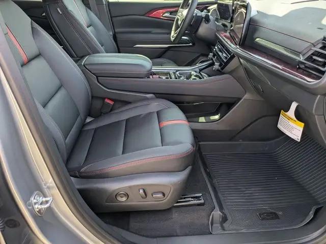 2026 Chevrolet Traverse FWD RS