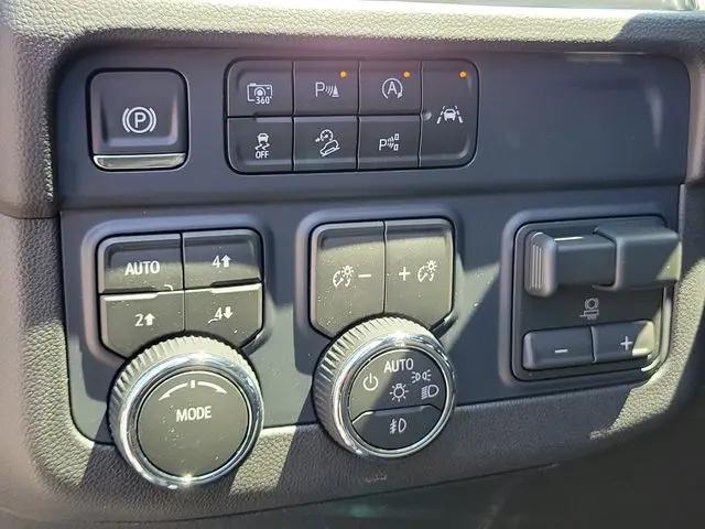 2026 Chevrolet Suburban High Country, 4WD