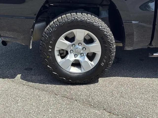2020 Ram 1500 Big Horn Crew Cab 4x4 5'7" Box