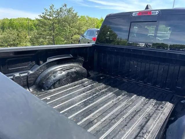 2020 Ram 1500 Big Horn Crew Cab 4x4 5'7" Box