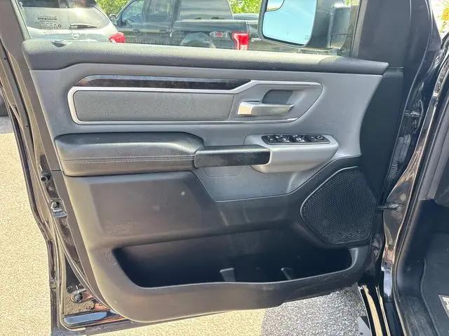 2020 Ram 1500 Big Horn Crew Cab 4x4 5'7" Box