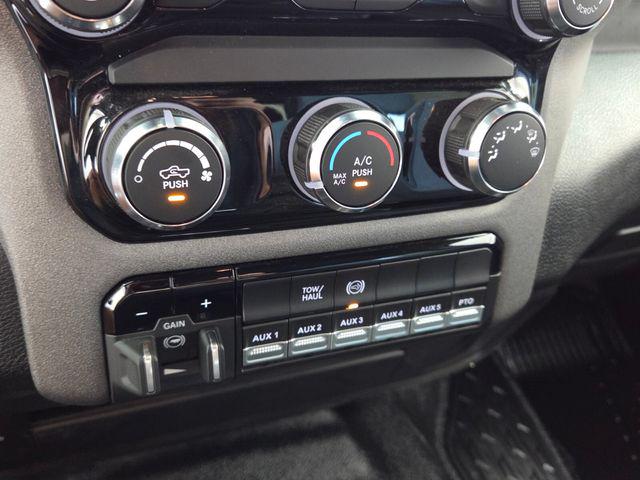 2026 Ram 5500 Tradesman/Big Horn