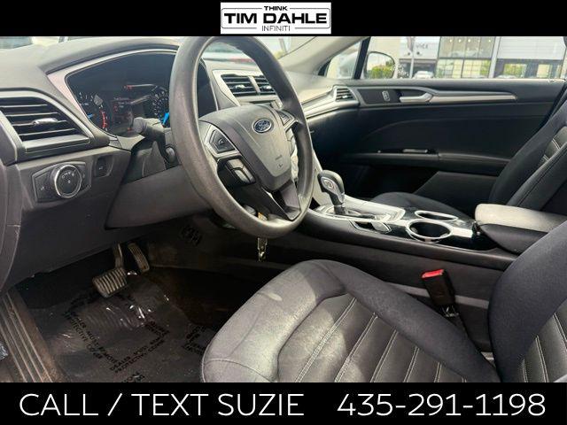 2013 Ford Fusion SE