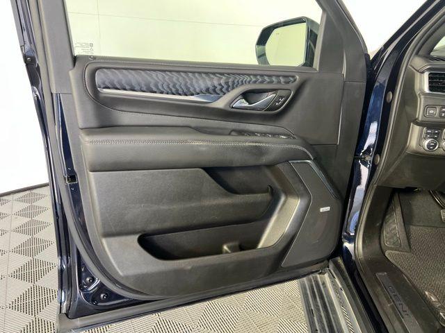 2022 GMC Yukon Denali - Photo 16