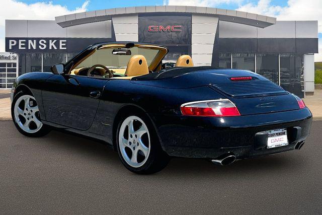 2000 Porsche 911 Carrera 4